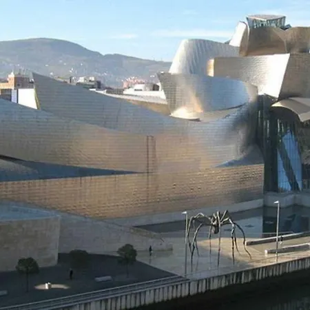 Guggenheim Lersundi 빌바오